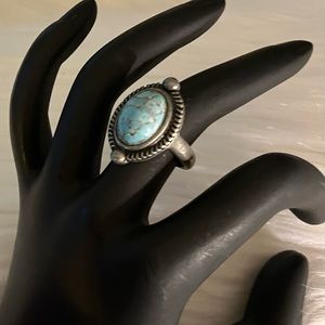 Beautiful vintage blue stone ring.